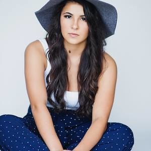 Meet your Posher, Sierra